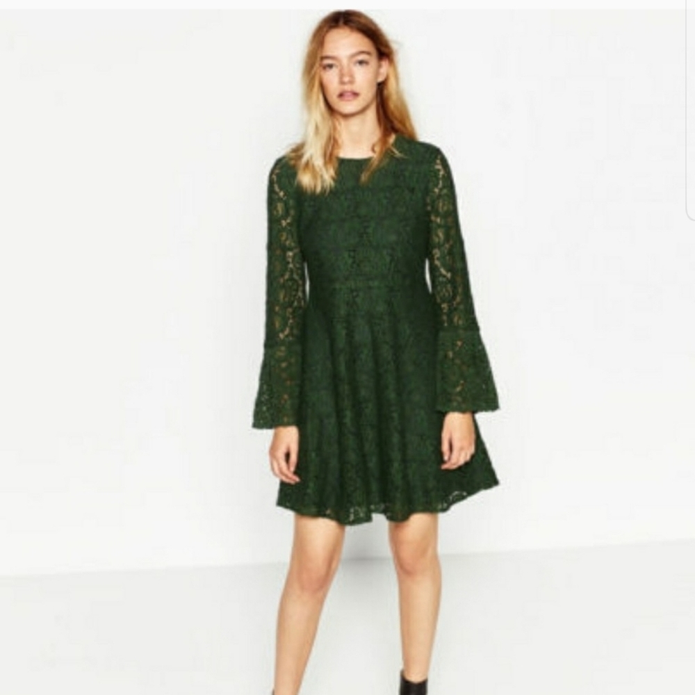 Beautiful green Zara bell sleeve lace dress